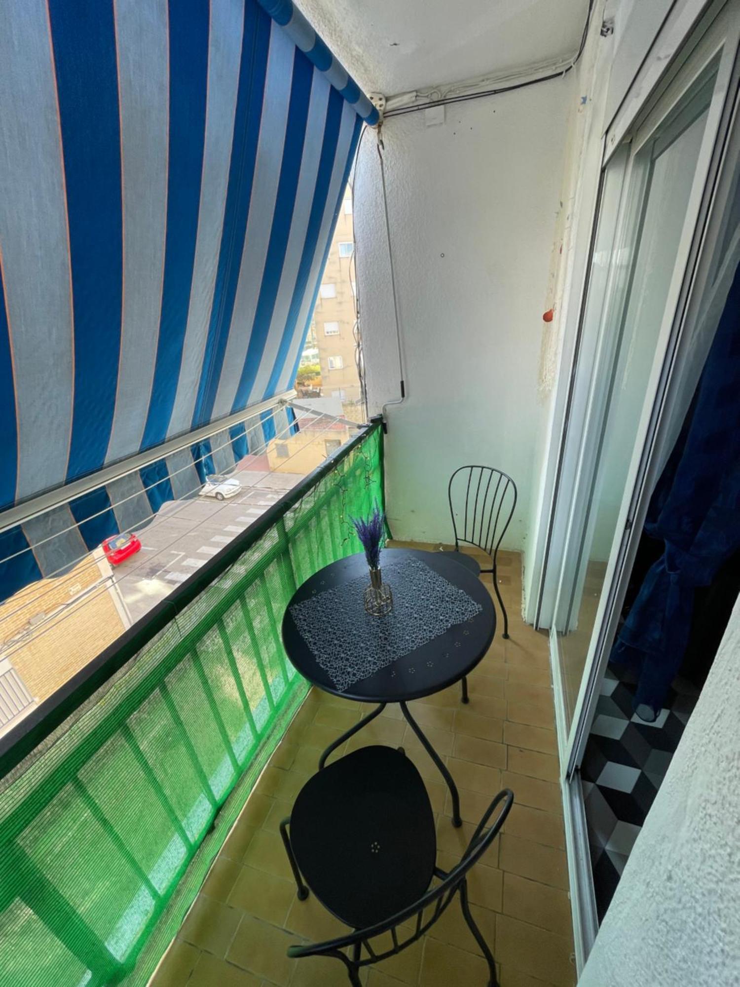Apartamento Layla - Solo Familias Гандия Экстерьер фото